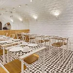 Carladez Cambronne 3* Παρίσι