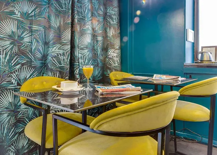 Carladez Cambronne Hotel Paris