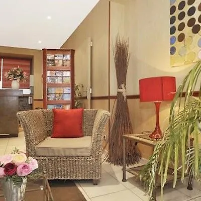 Carladez Cambronne Hotell Paris