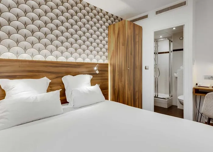 Carladez Cambronne Hotel Paris