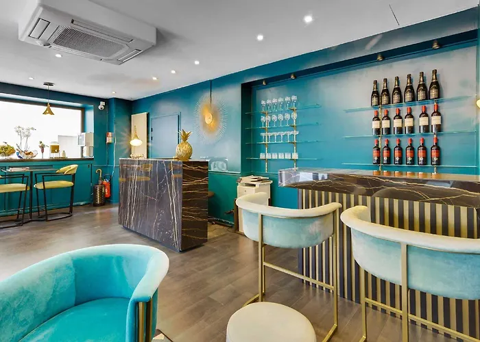 Carladez Cambronne Paris