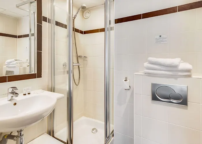 Carladez Cambronne Hotel Paris