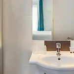 Hotel Carladez Cambronne