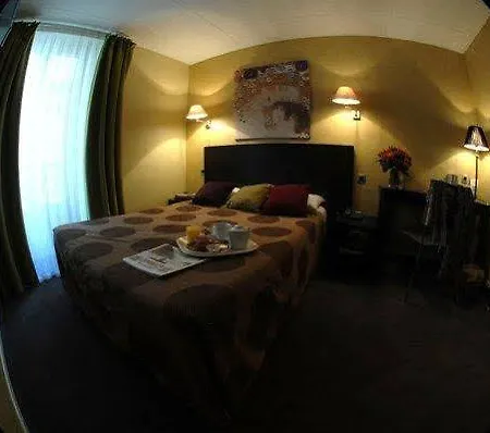 Carladez Cambronne Hotel Paris