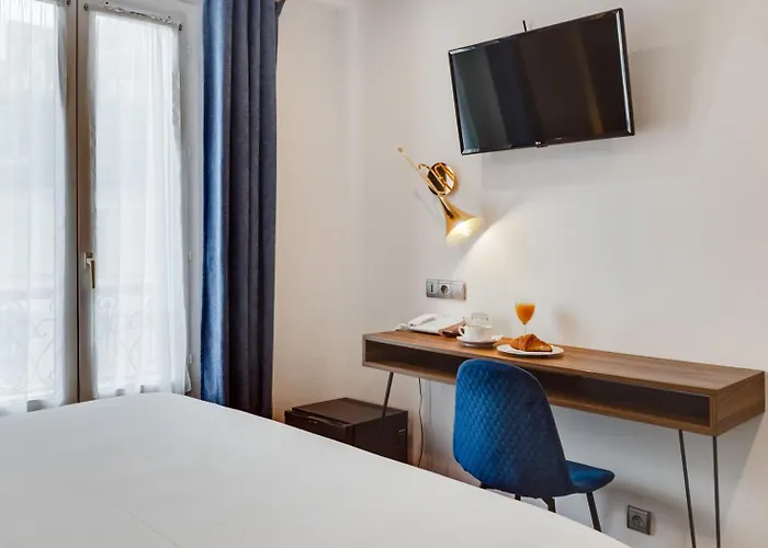 Carladez Cambronne París