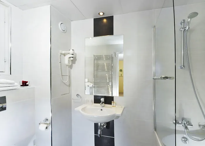 Carladez Cambronne 3* París